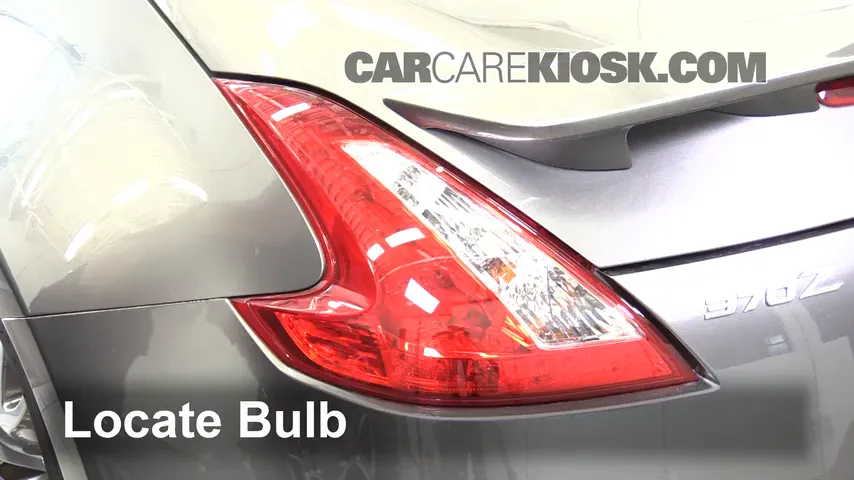 2016 Nissan 370Z 3.7L V6 Coupe Luces Luz de freno (reemplazar foco)